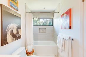 Luxe Mid-century Austin Home w/ Canyon Views