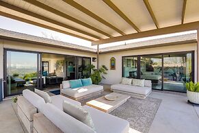 Luxe Mid-century Austin Home w/ Canyon Views