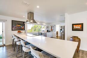 Luxe Mid-century Austin Home w/ Canyon Views