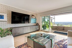 Luxe Mid-century Austin Home w/ Canyon Views