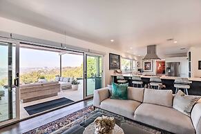 Luxe Mid-century Austin Home w/ Canyon Views