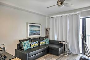 Breezy Beachfront Condo in Heart of Corpus Christi