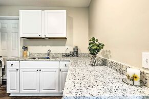 Modest Huntsville Studio w/ Full Kitchen!