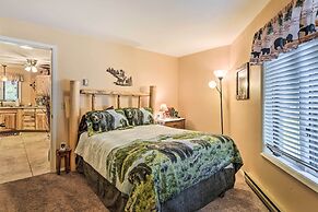 Mountain-view Angel Fire Condo: Walk to Skiing