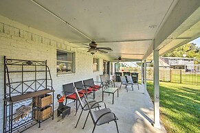 Lakefront Family Home, Recently Renovated!