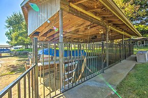 Lakefront Family Home, Recently Renovated!