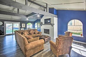 Lakefront Family Home, Recently Renovated!