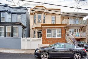 West New York Apartment ~ 7 Mi to Manhattan!