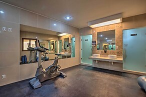 Playa del Carmen Beachfront Condo w/ Pool Access!