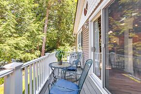 Breathtaking Newbury Cottage w/ Deck on Chalk Pond