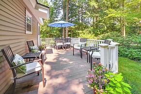 Breathtaking Newbury Cottage w/ Deck on Chalk Pond
