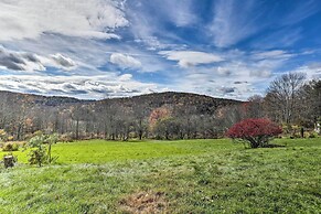 Unique Catskills Hideaway - Walk to Lake Jeff
