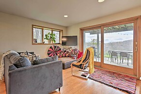 Unique Catskills Hideaway - Walk to Lake Jeff