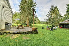 Renovated Catskills Farmhouse w/ Game Room!