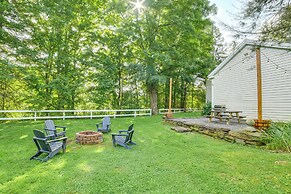 Renovated Catskills Farmhouse w/ Game Room!