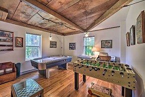 Renovated Catskills Farmhouse w/ Game Room!