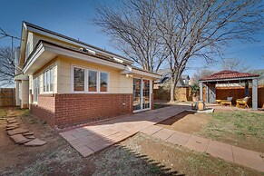 Updated Lubbock Vacation Rental With Yard!