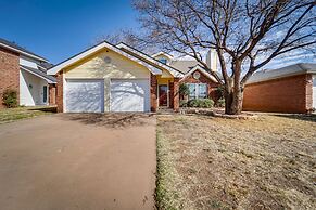 Updated Lubbock Vacation Rental With Yard!