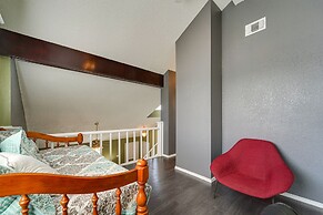 Updated Lubbock Vacation Rental With Yard!