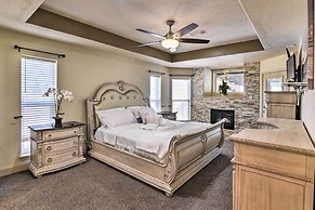 Waterfront Family Home w/ Patio in Hitchcock