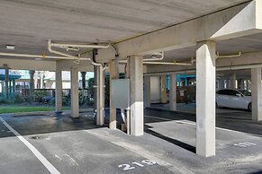 Vibrant Gulf Shores Getaway w/ Pool & Beach Access