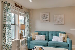 Vibrant Gulf Shores Getaway w/ Pool & Beach Access