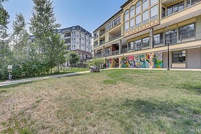 Expansive Edwards Condo on Main Street w/ Views!