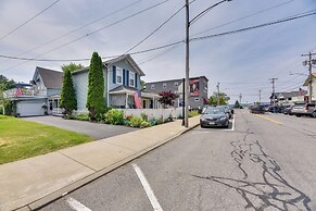 Bemus Point Vintage Suite w/ Soaking Tub & Kitchen