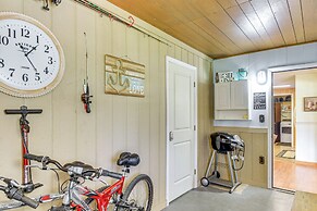 Riverside Retreat w/ Boat Dock in Sunny Astor!