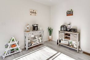 3 Mi to Kalahari: Pocono Summit Home w/ Pool Table