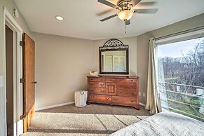 Lovely Iowa City Townhome ~ 3 Mi to Dtwn!