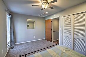 Lovely Iowa City Townhome ~ 3 Mi to Dtwn!