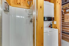 Murphy Cabin w/ Views < 1 Mi to Hiwassee Lake!