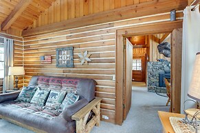 Murphy Cabin w/ Views < 1 Mi to Hiwassee Lake!