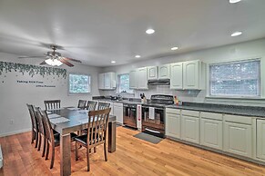 Hot Tub & Yard: Stroudsburg Home in Poconos