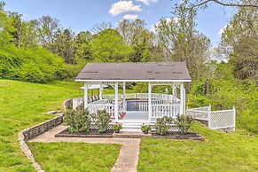 Chic Nashville-area Retreat w/ Private Pool!