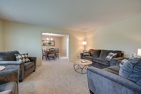 Wilmington Rental ~ 4 Mi to Wrightsville Beach!