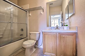 Cozy Resort Townhome w/ Gas Grill, 3 Mi to Disney!