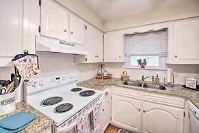 Townhome on Lake Desoto: Deck + Water Views!