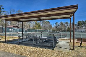 Townhome on Lake Desoto: Deck + Water Views!