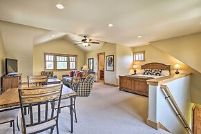 Quiet Fraser Family Escape: Hot Tub & Front Porch!