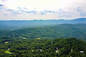 Hendersonville 'cantrell Cottage' - Smoky Mtn View