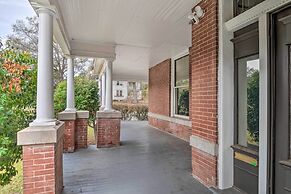 Pet-friendly Shreveport Home ~ 1 Mile to Downtown!