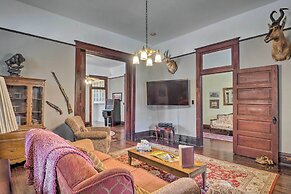 Pet-friendly Shreveport Home ~ 1 Mile to Downtown!