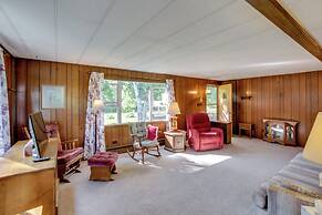 Riverfront Suring Home: ATV Trails, Sunroom!