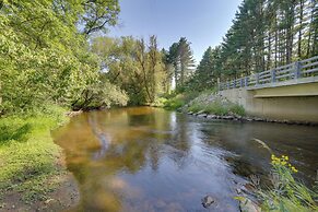 Riverfront Suring Home: ATV Trails, Sunroom!