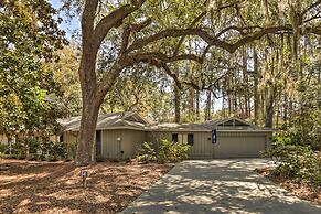 < 1 Mi to Beach: Family-friendly Hilton Head Home