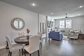 Patio & Game Room: Modern Home in Frisco