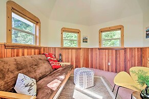 Cozy 'black Bear Retreat' by Mount Rainier!