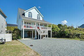 Topsail Beach Vacation Rental: Idyllic Ocean Views